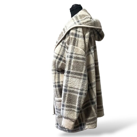 Koolaburra by Ugg Plaid Fleece Cardigan Cozy Soft Hooded Sweater Oversized - Picture 4 of 14